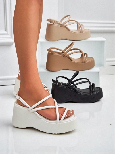 Royalfashion Дамски сандали на котурн Skyline Straps