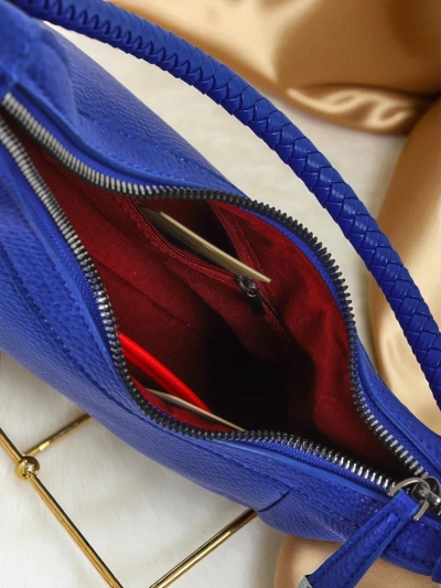 Royalfashion Малка дамска чанта от еко кожа с декоративна каишка Lacquea