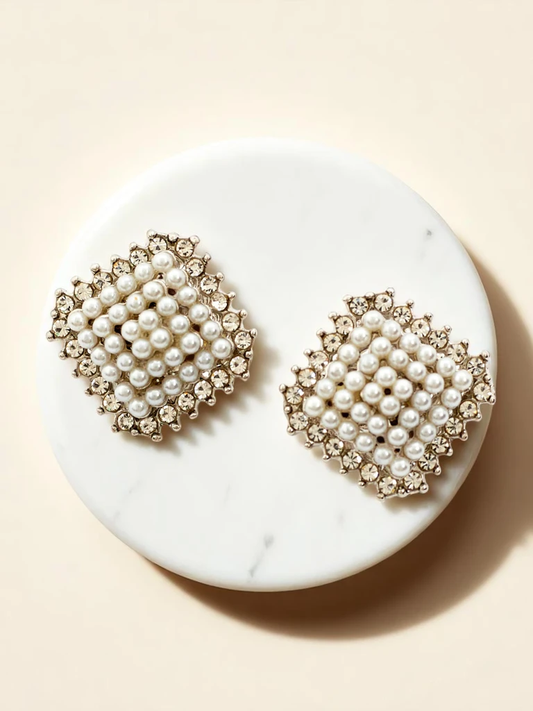 Royalfashion Дамски клипси с кубичен цирконий