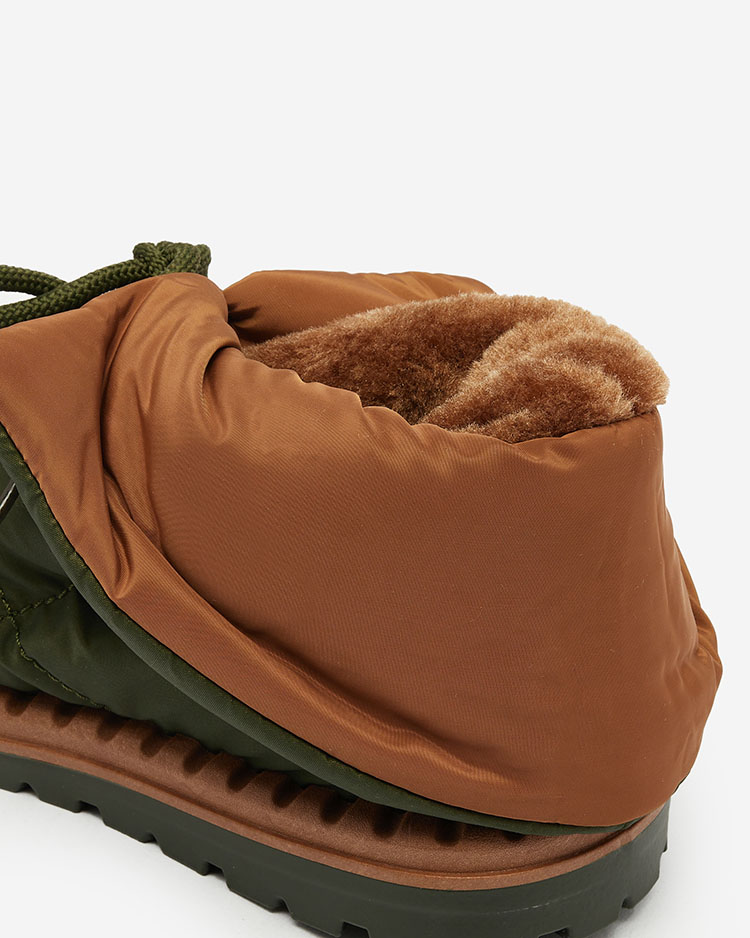 Royalfashion Дамски ботуши за сняг в зелено Nevonsis