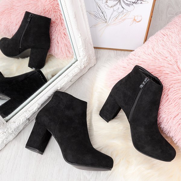 Czarne botki na wyższym słupku Soleah - Obuwie