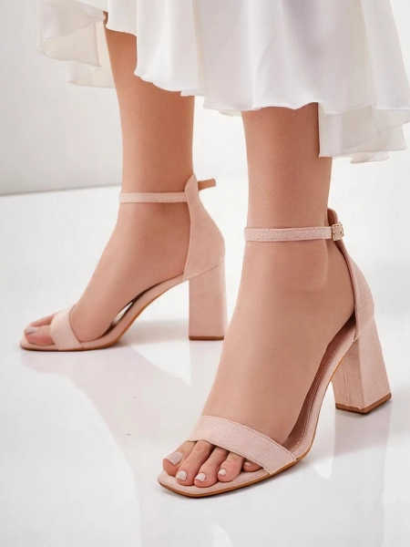 Royalfashion дамски сандали от еко велур Qwadrat