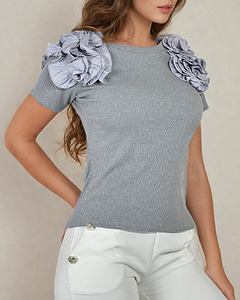 гълъбово сиво