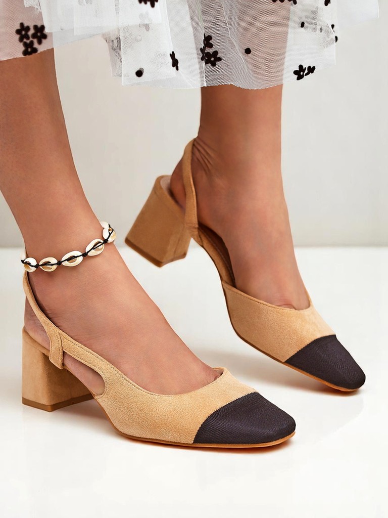 Royalfashion Дамски обувки на нисък ток с декоративен нос Eleganzo