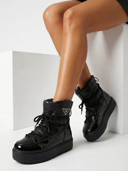 Royalfashion Детски обувки за сняг a'la в черно Asifa