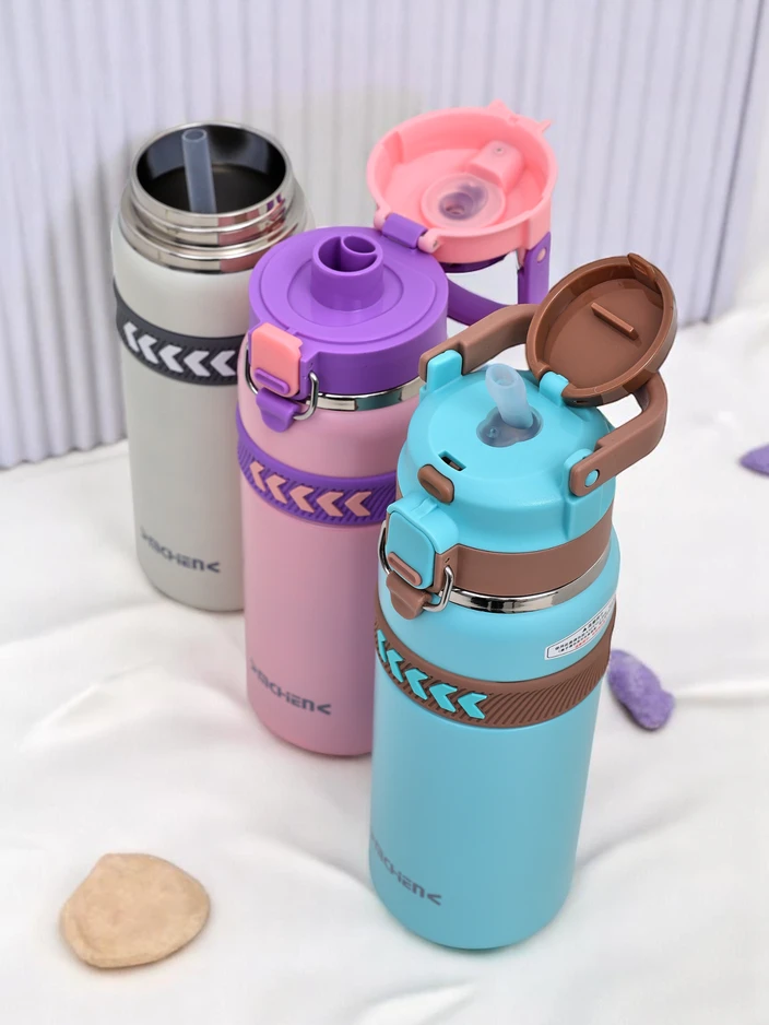 Royalfashion Термокубче с чучур и дръжка Спортни експерти