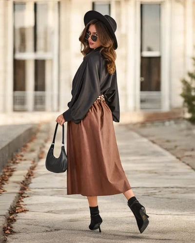 Дамска пола от еко кожа на Royalfashion