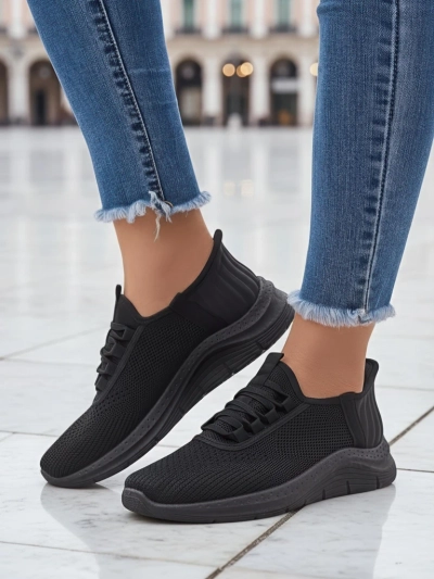 Royalfashion Дамски спортни обувки с плоска подметка Arrate