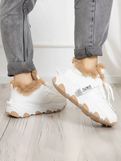 Białe sportowe sneakersy damskie z futerkiem Nonua- Obuwie