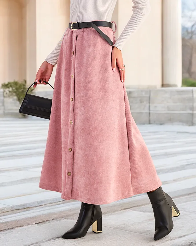 Royalfashion Дамска миди пола с декоративни копчета