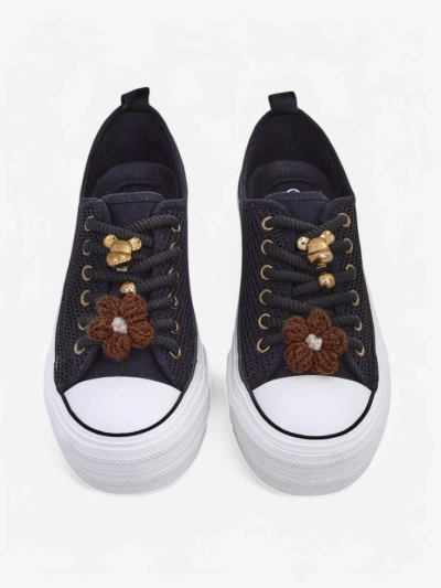 Royalfashion Женски перфорационни маратонки с декорации Osdo