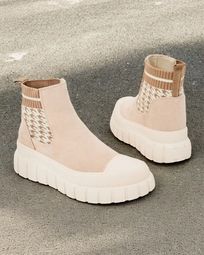 Дамски ботуши на прослойка Royalfashion Roniv