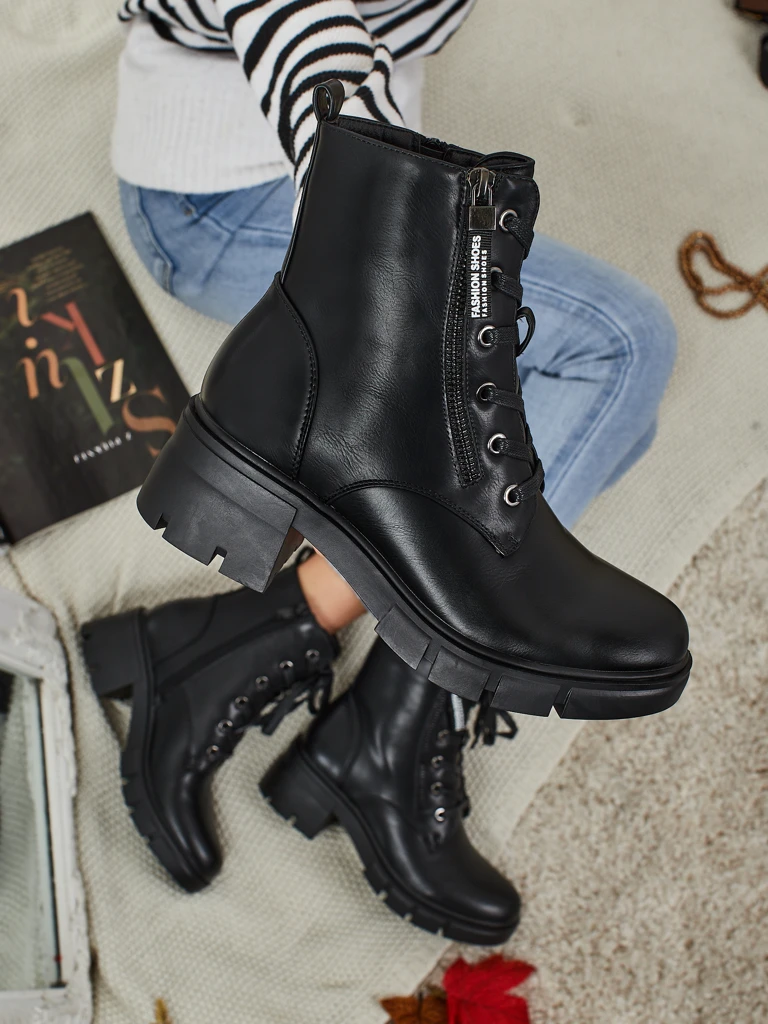 Еко кожени дамски боти с връзки Nomelira