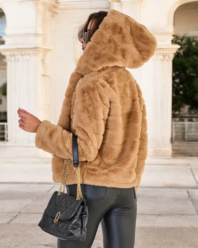 Royalfashion Светлокафяво дамско яке с имитация на кожа