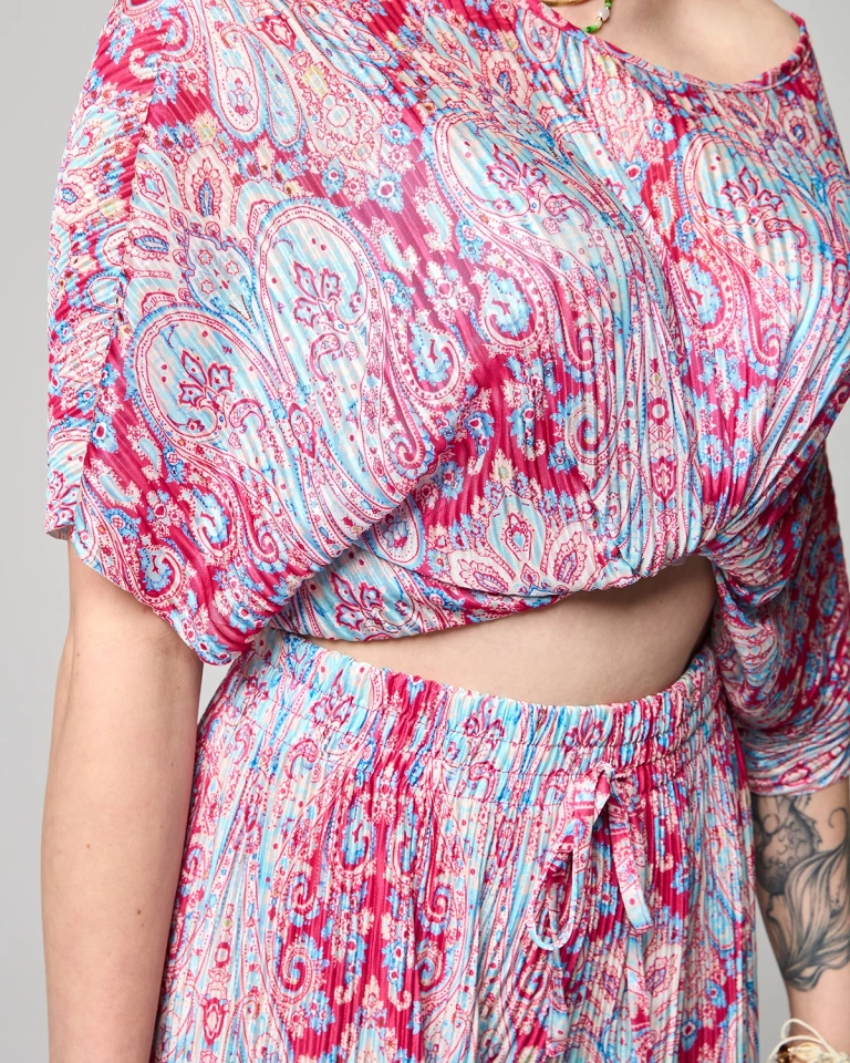 Дамски комплект с щампа в цвят фуксия-синьо-облекло