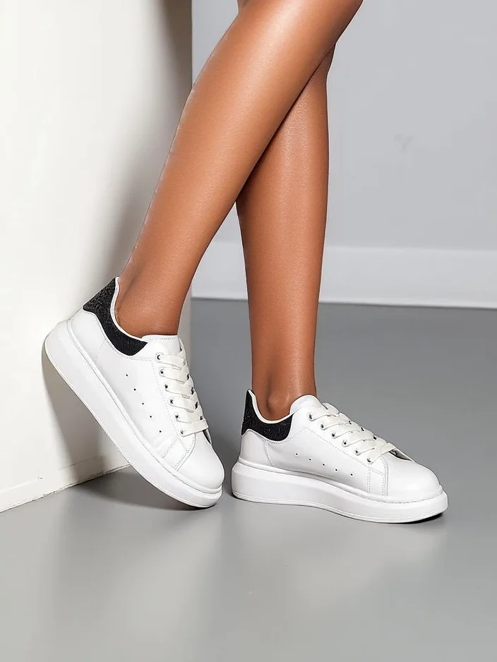 Royalfashion Дамски спортни маратонки с камъни Ellefa