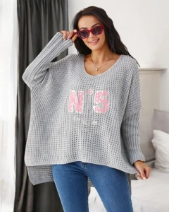 гълъбово сиво