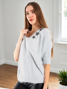 Светлосив || гълъбово сиво