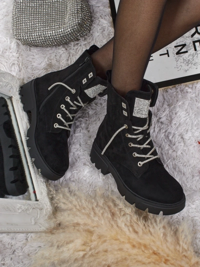 Дамски еко велурени боти с връзки Tessaro