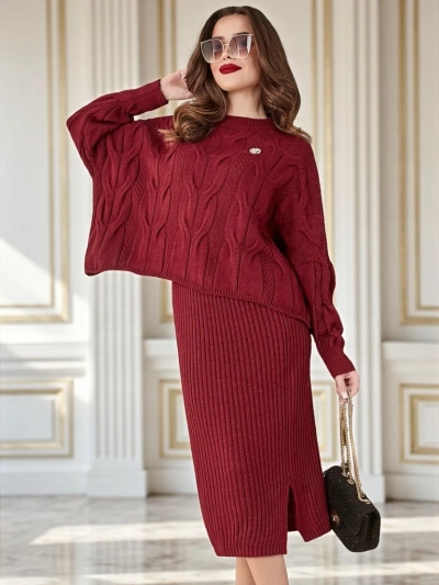 Ройълфешън Акрилно плетено женско комплект с пуловер и пола Warm&Fuzzy