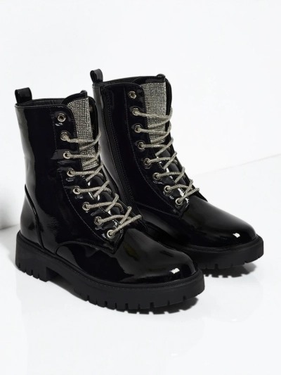 Лакирани дамски боти с връзки Fjorra