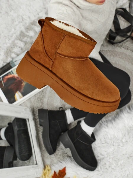 Къси дамски боти а ла сноубутс Liorah