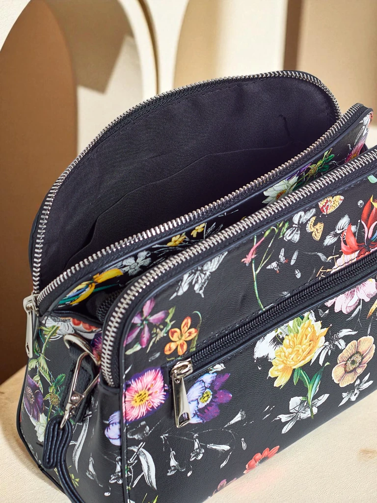 Royalfashion Малка дамска чанта от еко кожа Florentia