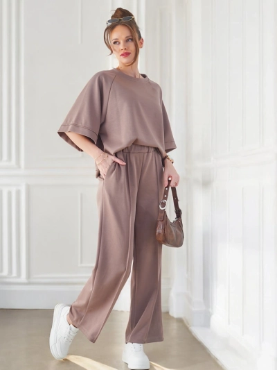 Royalfashion женски комплект с къс ръкав и широки панталони