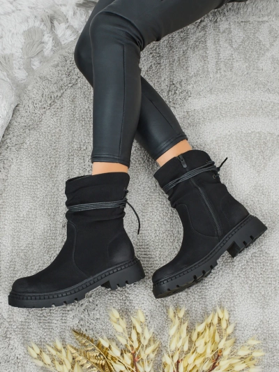 Матови дамски боти Lumira