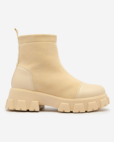 Royalfashion Дамски ботуши с плосък ток в кремав цвят Leffoi