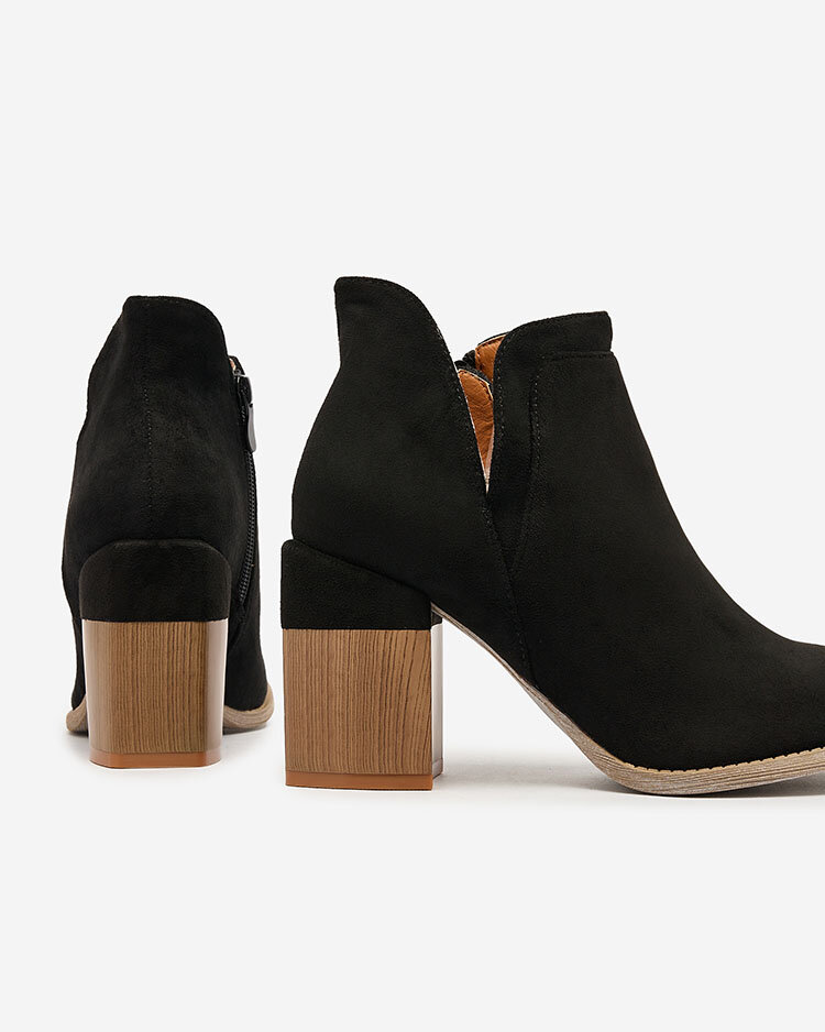 Royalfashion Черни дамски ботуши на ток Ricteas