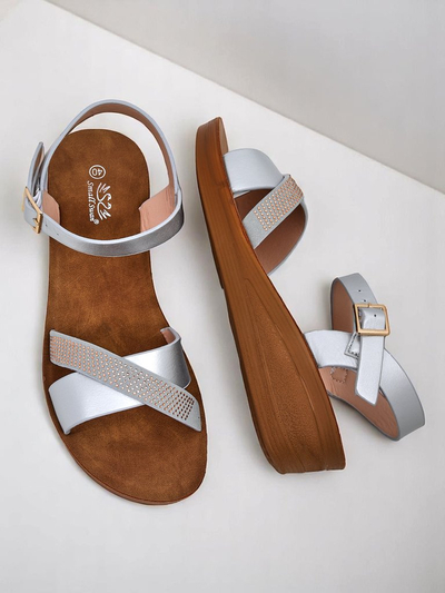 Royalfashion Дамски сандали на платформа с камъчета Allona