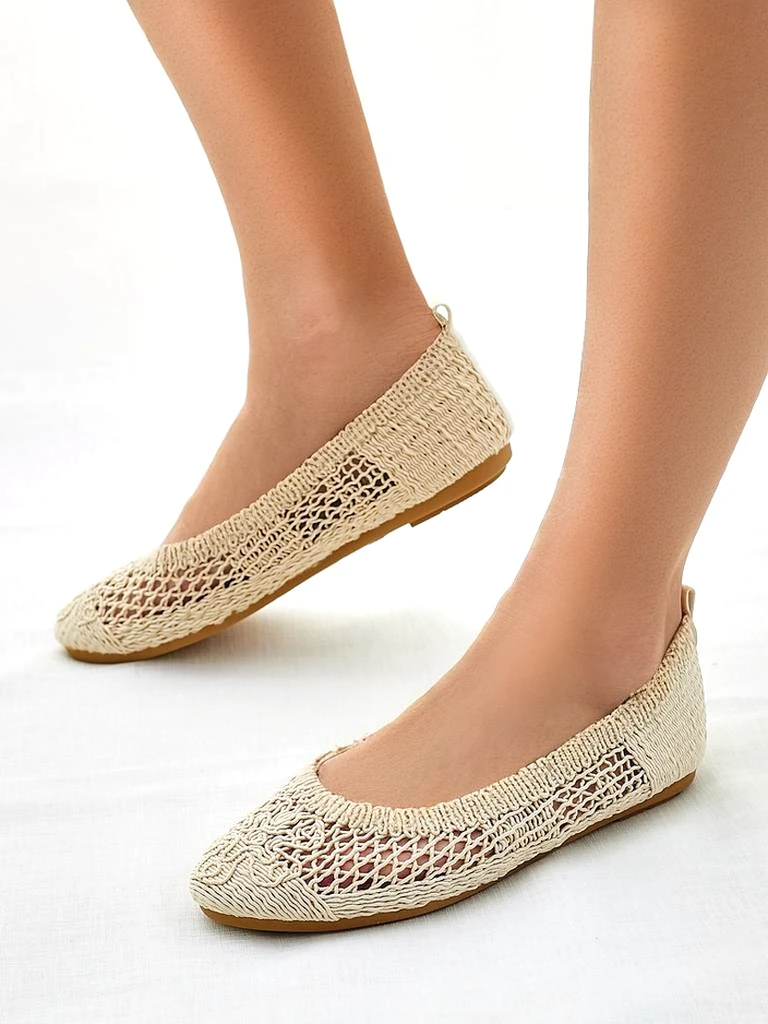 Royalfashion Жени перфорирани балетни обувки Annete