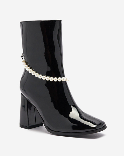 Черни лакирани дамски ботуши на висок ток Rassla- Обувки