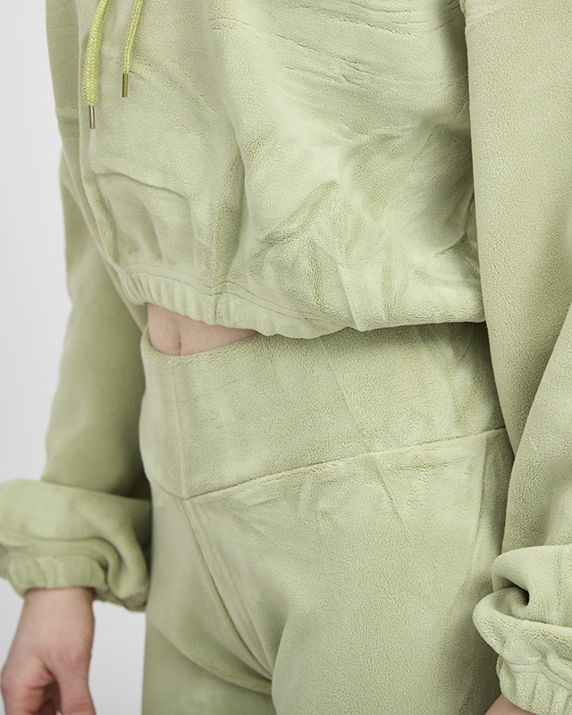 Зелен дамски спортен комплект суитшърт и панталон - Облекло