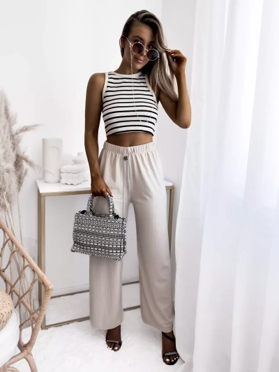Бежов дамски широк панталон с ребра - Облекло