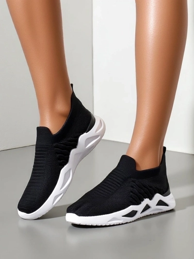 Обувки тип слип-он за жени Royalfashion с камъни Елавис