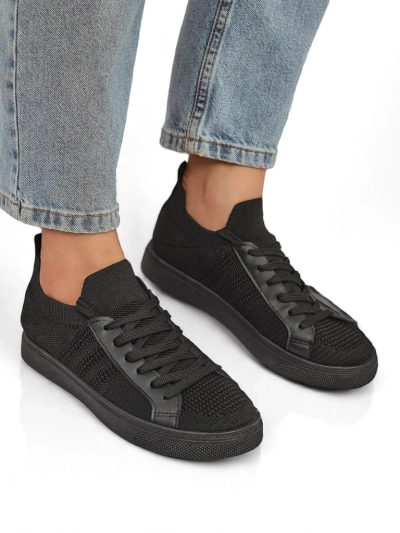 Дамски маратонки Livia Nero – черни кецове от плат и еко кожа на плоска подметка