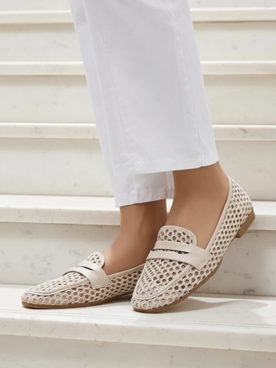 Бежови мокасини Royalfashion Primavera Aelia от плат с бадемов нос