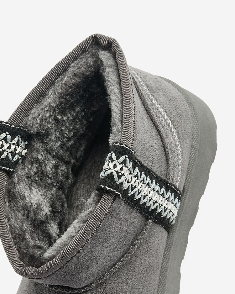 Royalfashion Дамски къси ботуши a'la snow boots with ornament Erititta