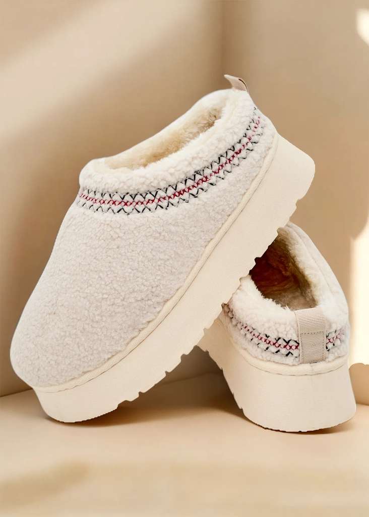 Royalfashion Къси женски снежни ботуши Esel