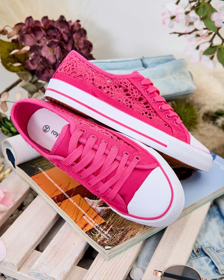 Дамски кецове Callista Fuksja - лека тъкан, равна подметка 2,5 см