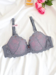 розово || гълъбово сиво