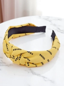 тъмнозелено