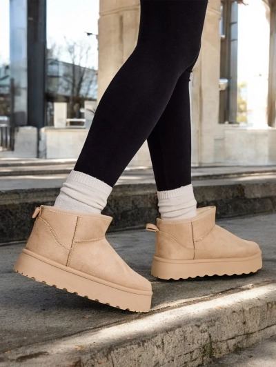 Royalfashion Къси снежни ботуши за жени Fofio