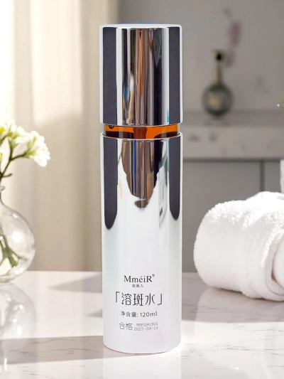 Изсветляващ тоник за лице, намаляващ петната