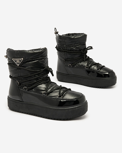 Royalfashion Дамски ботуши a'la snow boots в черно Nevsone