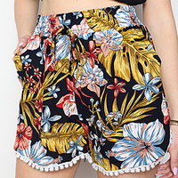 червен || черен || жълт || Многоцветен