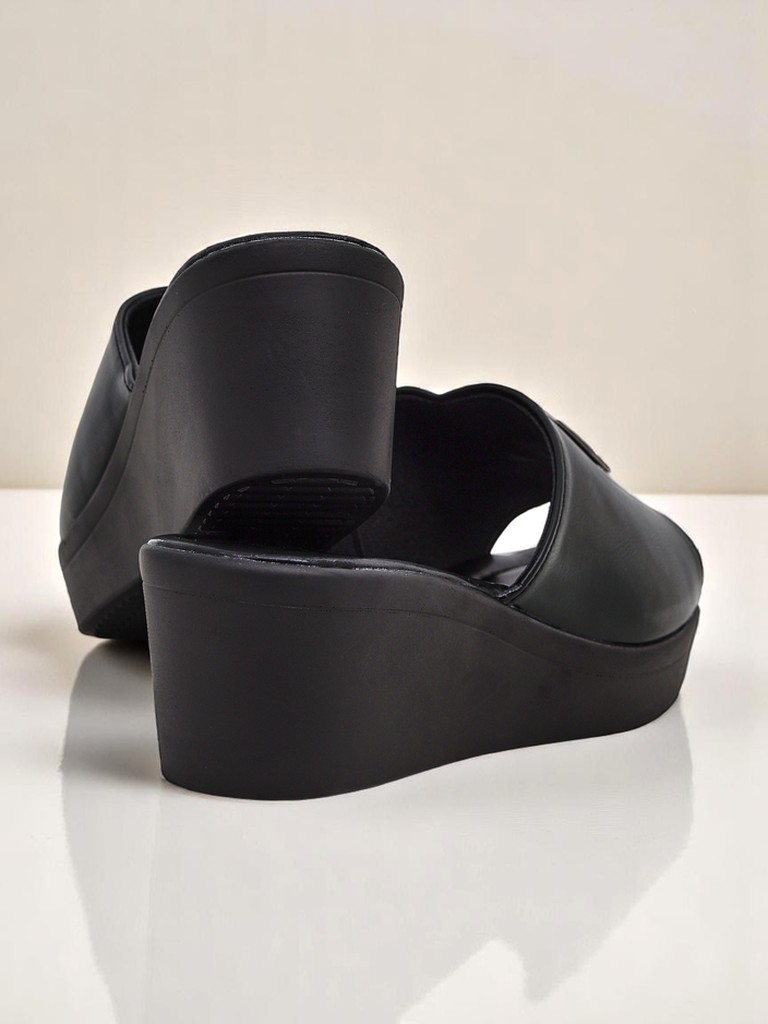 Royalfashion Дамски сандали на платформа Elira