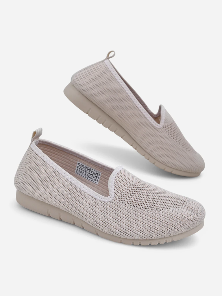 Moda Bella Бежови Дамски Обувки на Равна Подметка